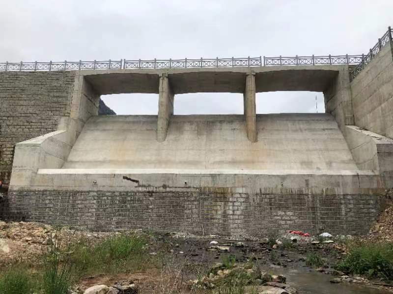 施工现场图-水库项目(图6)